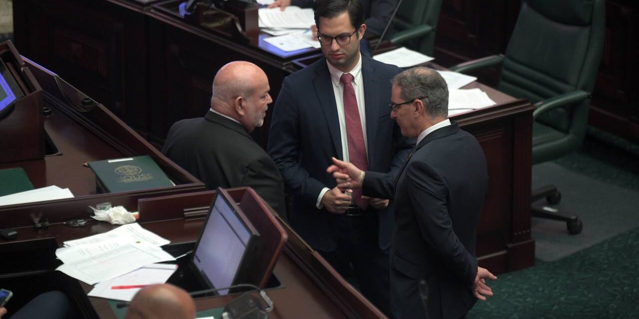 Cámara presenta informe con recomendaciones para mejorar el reciclaje de gomas en la isla