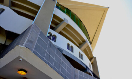 Alcaldesa de Ponce anuncia instalación de dos unidades de aire en el Auditorio Juan “Pachín” Vicéns