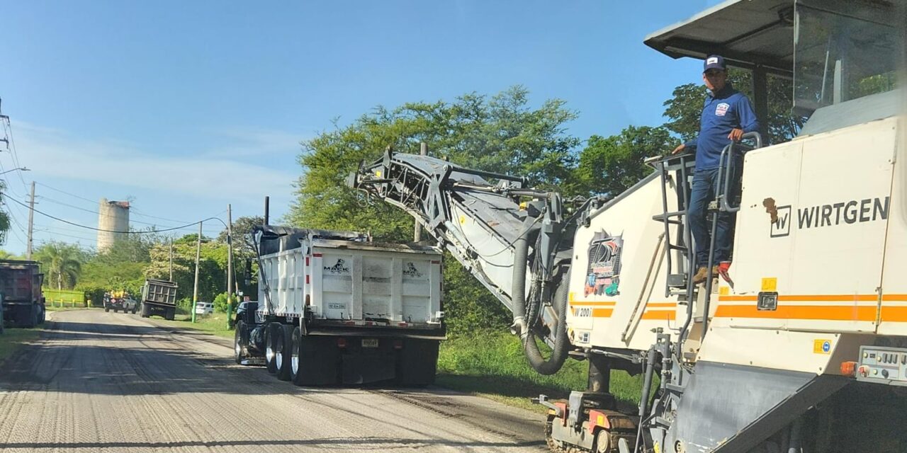 Continúan los trabajos de escarificación y repavimentación el la carretera PR-335 de Guayanilla