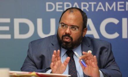 Educación Reporta Mejoras en Pruebas CRECE, Pero Persisten Retos Académicos