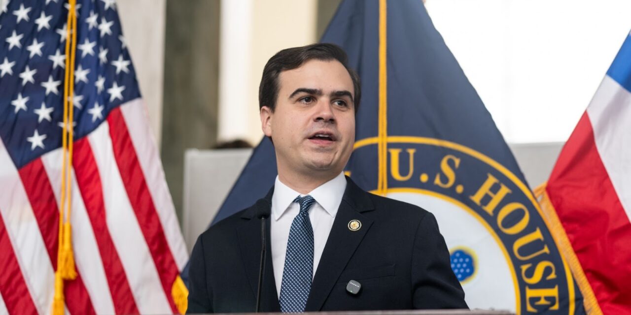 Comisionado Residente impulsa legislación para extender el SSI a Puerto Rico