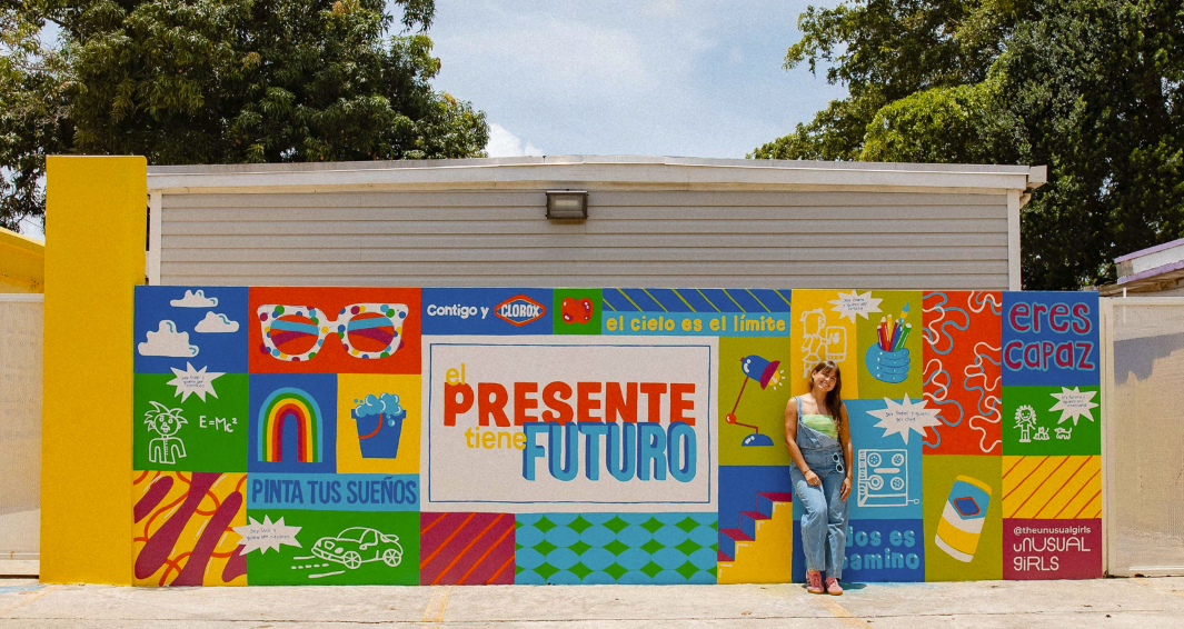 Murales escolares celebran la educación y el futuro