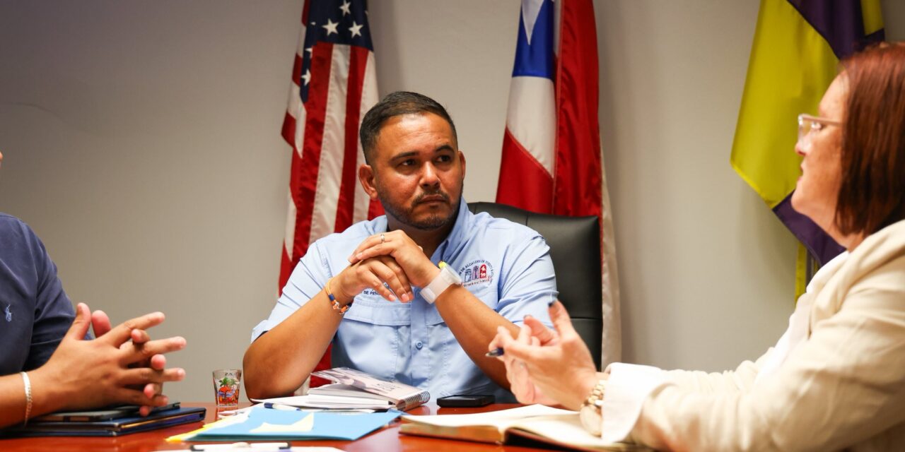 Peñuelas apuesta a la agricultura, la educación y la infraestructura vial