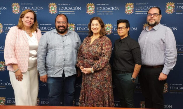 Departamento de Educación y One Stop Career firman acuerdo colaborativo para impulsar la empleabilidad de estudiantes de grado técnico en la industria de aviación