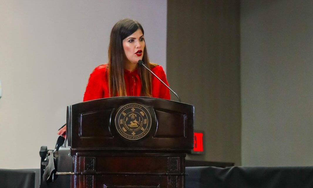 González Huertas exige acción inmediata para llevar agua potable al Barrio Quebrada Honda