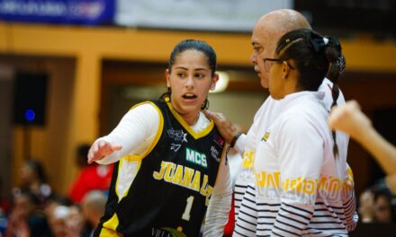 Monarcas de Juana Díaz siguen imparables con tercera victoria de la temporada