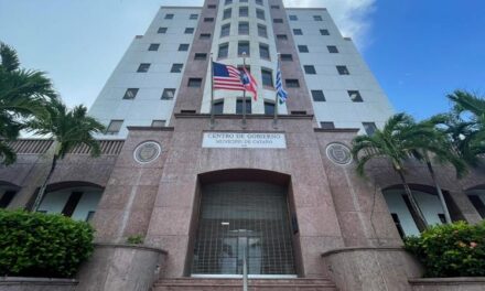 Contralora revela pagos en exceso por $150 mil  a empresa que opera el sistema de multas  de tránsito en Cataño