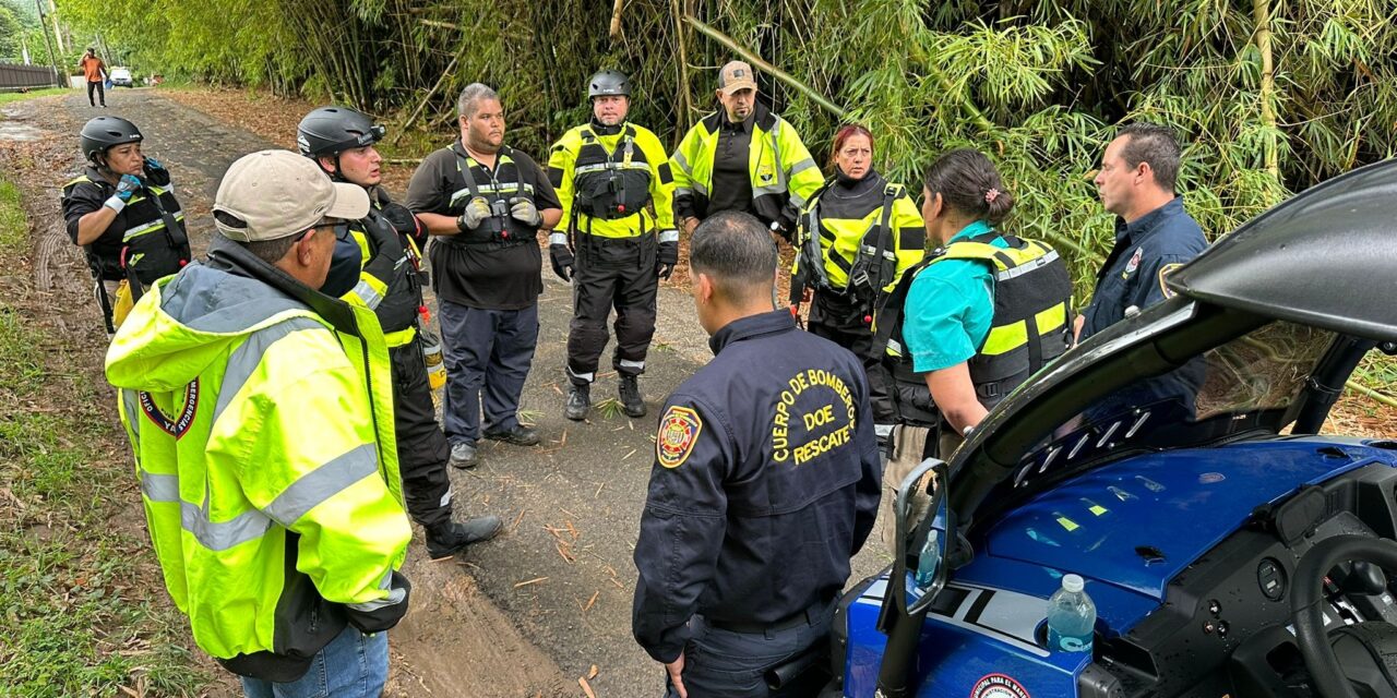 Búsqueda activa de persona arrastrada por río en Yauco
