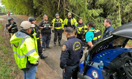 Búsqueda activa de persona arrastrada por río en Yauco