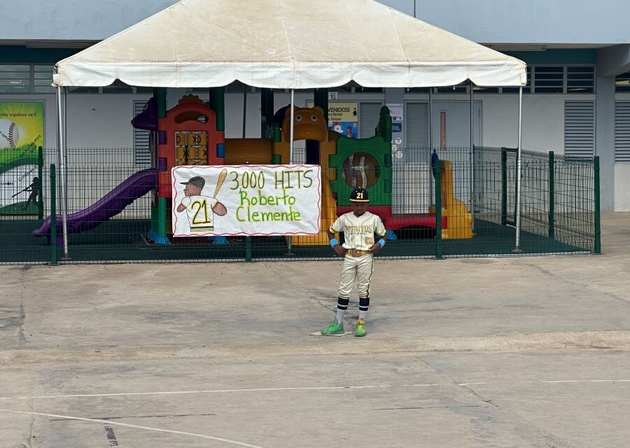 Escuela El Coquí celebró el hit 3,000 con un acto lleno de deporte y solidaridad