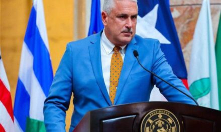 Rivera Schatz resalta la valentía de María Corina, Premio Nobel de la Paz 2025