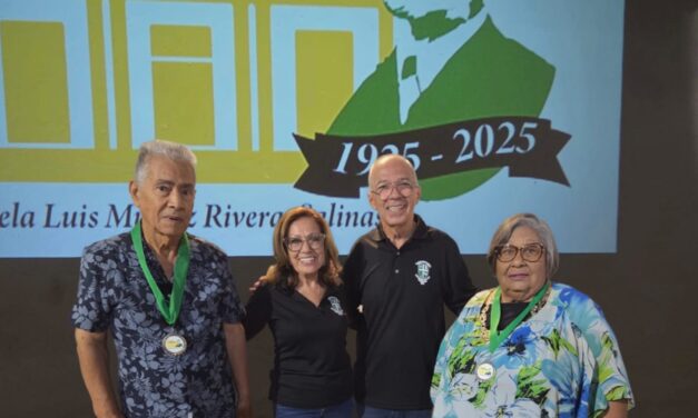 Celebran centenario de escuela Luis Muñoz Rivera de Salinas