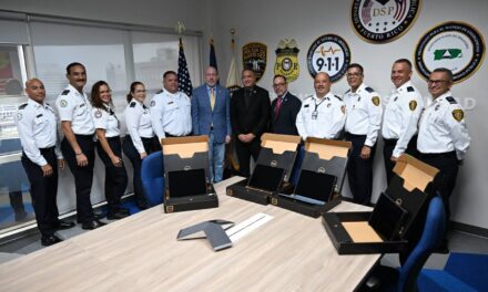 DSP equipa a inspectores de bomberos con nuevas tabletas para agilizar inspecciones