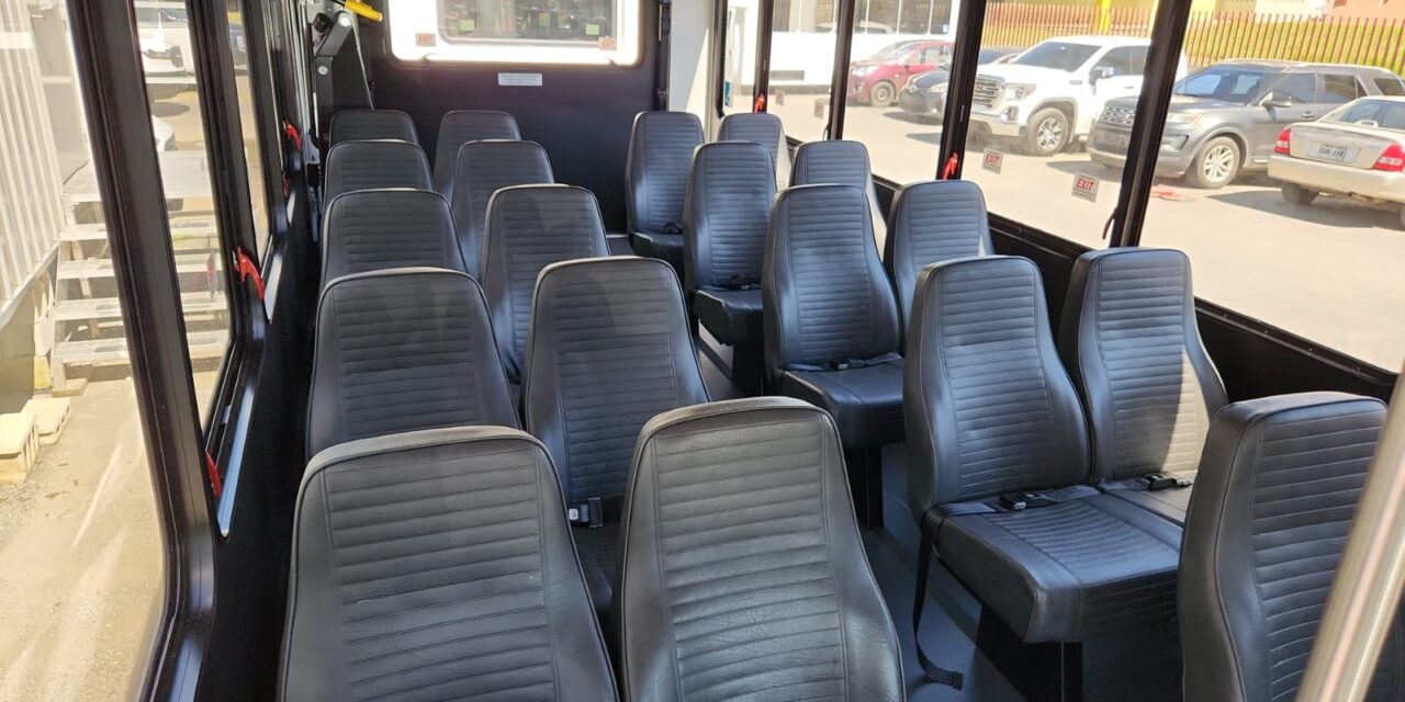 Guayanilla adquiere nueva flota de transporte colectivo con nueve nuevos vehículos