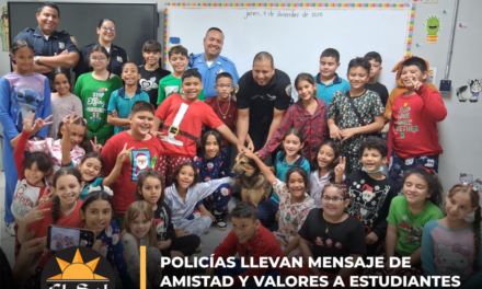 Policías llevan mensaje de amistad y valores a estudiantes preescolares en Cabo Rojo