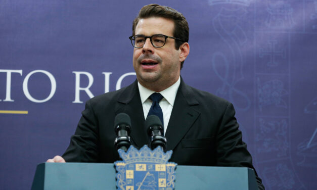 Contados los días del Secretario de la Gobernación Francisco Domenech