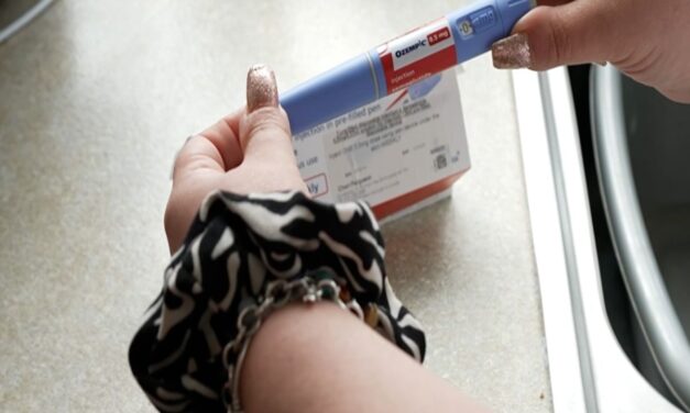 FDA pide eliminar advertencias sobre riesgo suicida en medicamentos GLP-1 para bajar de peso