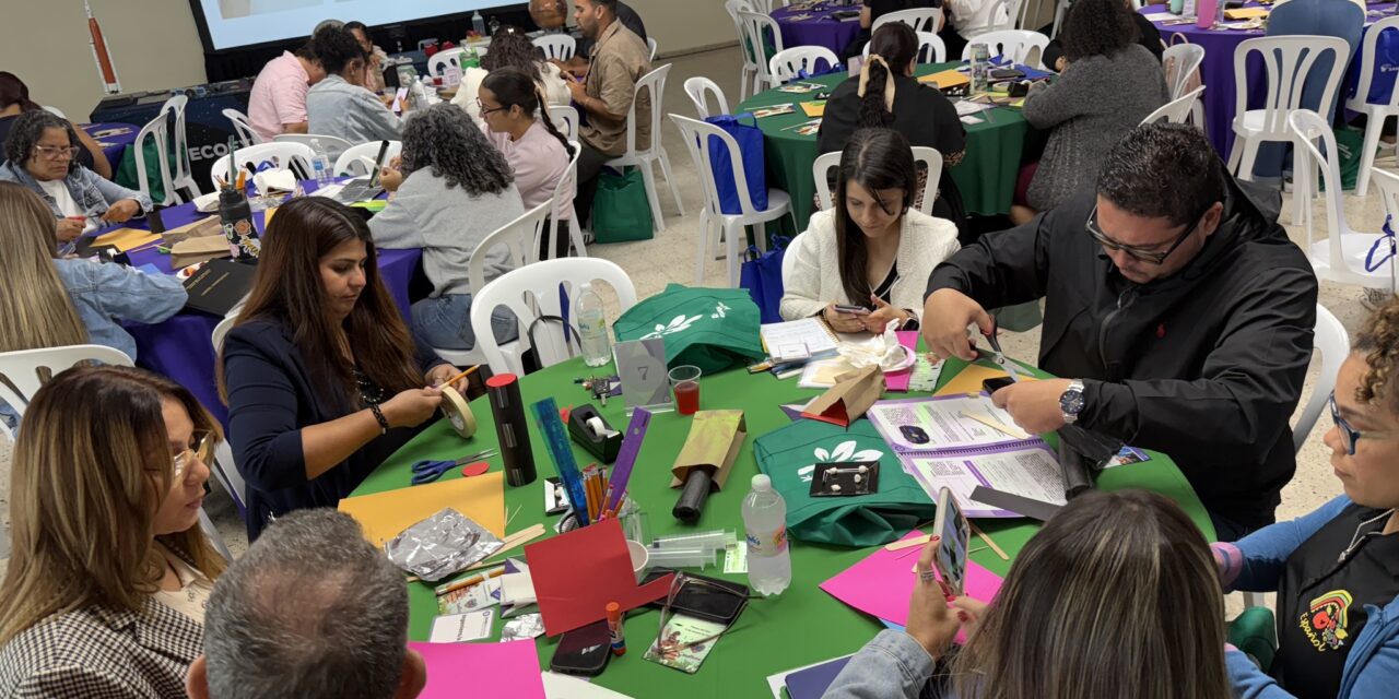 Taller libre de costo para maestros sobre Ciencias Terrestres y Espaciales