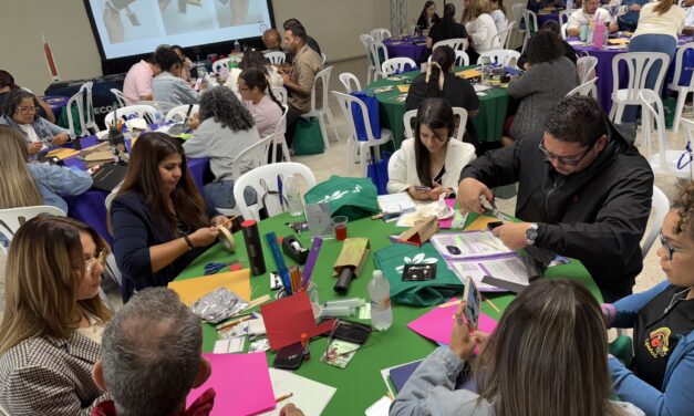 Taller libre de costo para maestros sobre Ciencias Terrestres y Espaciales