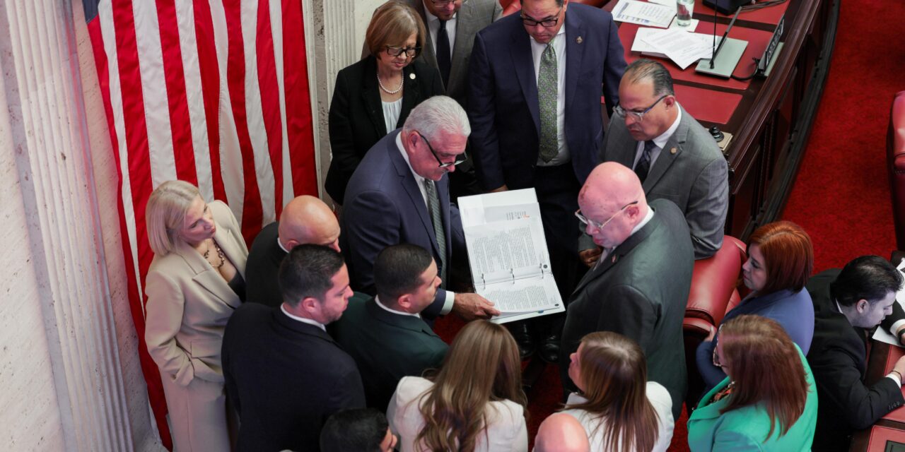 Senado impulsa incentivos al compostaje y aprueba banco de uniformes escolares