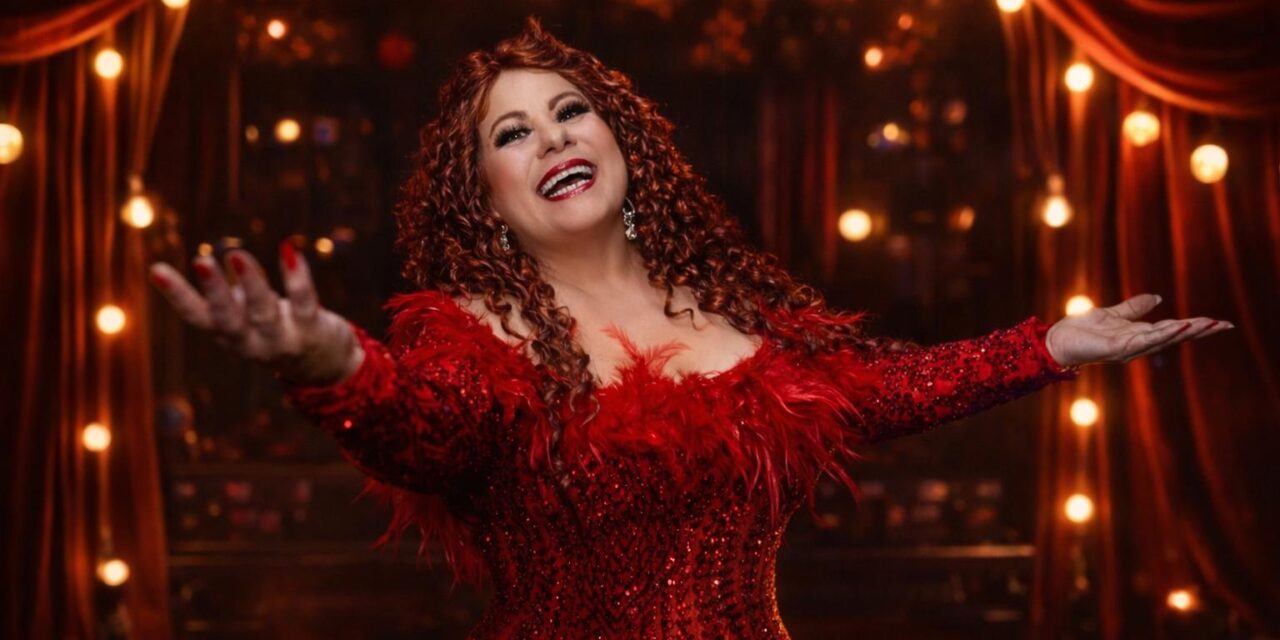 El provocador monólogo “Desnuda” sube a escena en Ponce