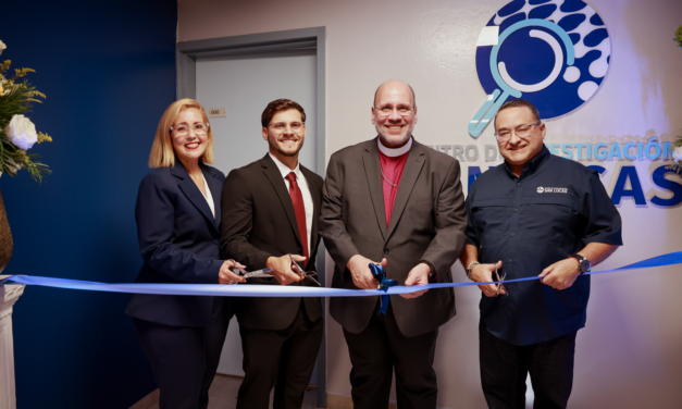 Centro Médico Episcopal San Lucas inaugura su Centro de Investigación Clínica