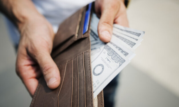 Gremio objetan proyecto empresarial contra el aumento en el salario mínimo