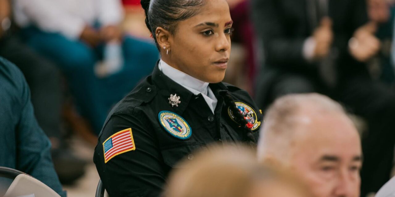 Alcalde de Guánica destaca logro de empleada municipal escogida para la Fuerza de Tarea del NMEAD