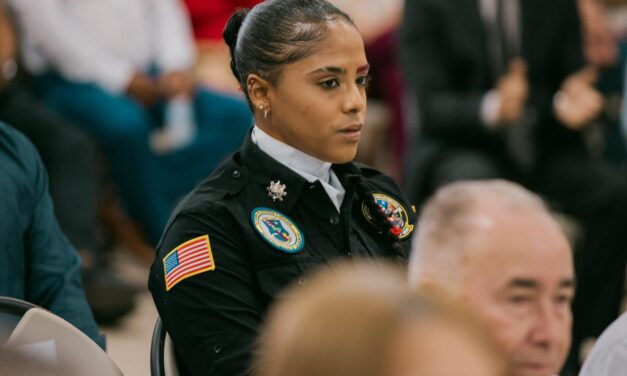 Alcalde de Guánica destaca logro de empleada municipal escogida para la Fuerza de Tarea del NMEAD