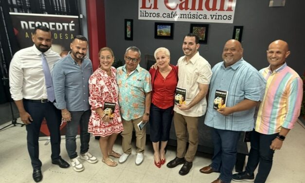 Julia Nazario celebra el valor del servicio público en la presentación de ‘Desperté Alcaldesa’ en Ponce