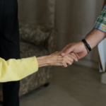 Municipio de Cidra adopta adultos mayores en proyecto piloto para brindar apoyo y acompañamiento