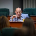 Presidente de la Cámara ordena estudio económico y contributivo sobre el precio de la gasolina