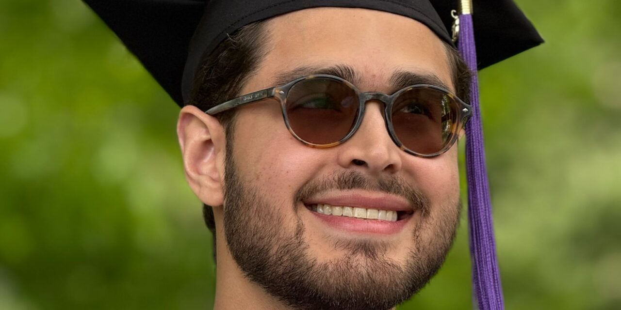 Joven boricua se destaca en New York University, inspirado en el servicio público.
