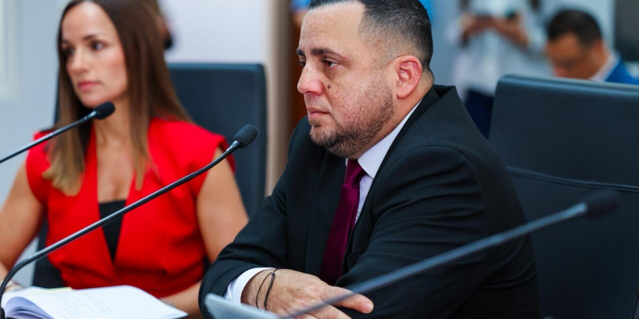 Comisión evalúa presupuesto vigente y próximo de la Autoridad de Edificios Públicos