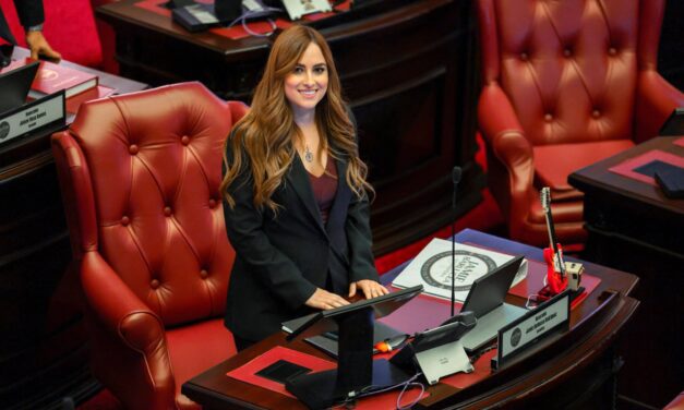 Avanzan en el Senado iniciativas de Jamie Barlucea dirigidas a emergencias médicas, adultos mayores y comunidades