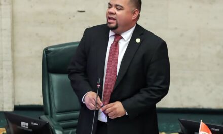 Representante Colón Rodríguez radica Resolución para proteger a comerciantes ambulantes y detener desalojos en servidumbres estatales
