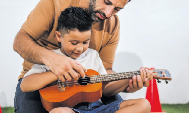 Criar sin descuidarse: el impacto del bienestar emocional de los padres