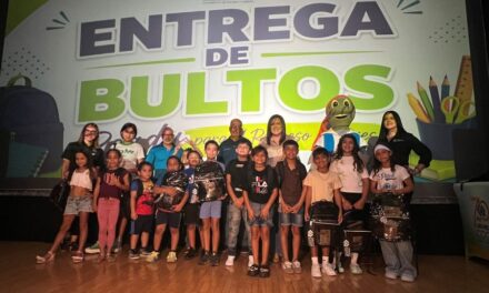 Listos para el regreso a clases: alianza cooperativista beneficia a estudiantes de Cabo Rojo