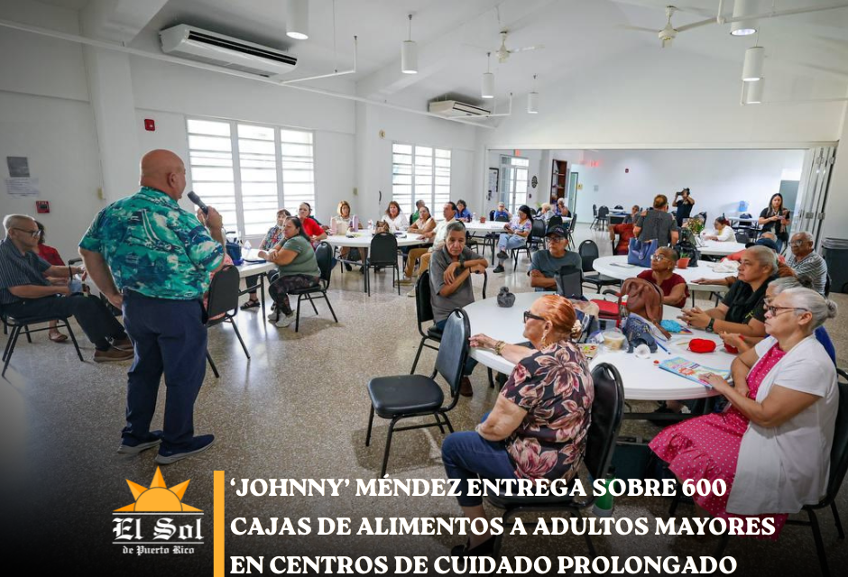 ‘Johnny’ Méndez entrega sobre 600 cajas de alimentos a adultos mayores en centros de cuidado prolongado