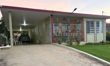 Hijo presuntamente mata a su madre de 72 años a golpes en Aguada