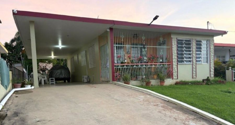 Hijo presuntamente mata a su madre de 72 años a golpes en Aguada