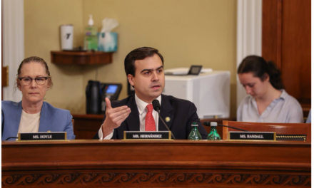 Comisionado Residente y congresista republicano presentan proyecto bipartidista para explorar energía geotérmica en Puerto Rico