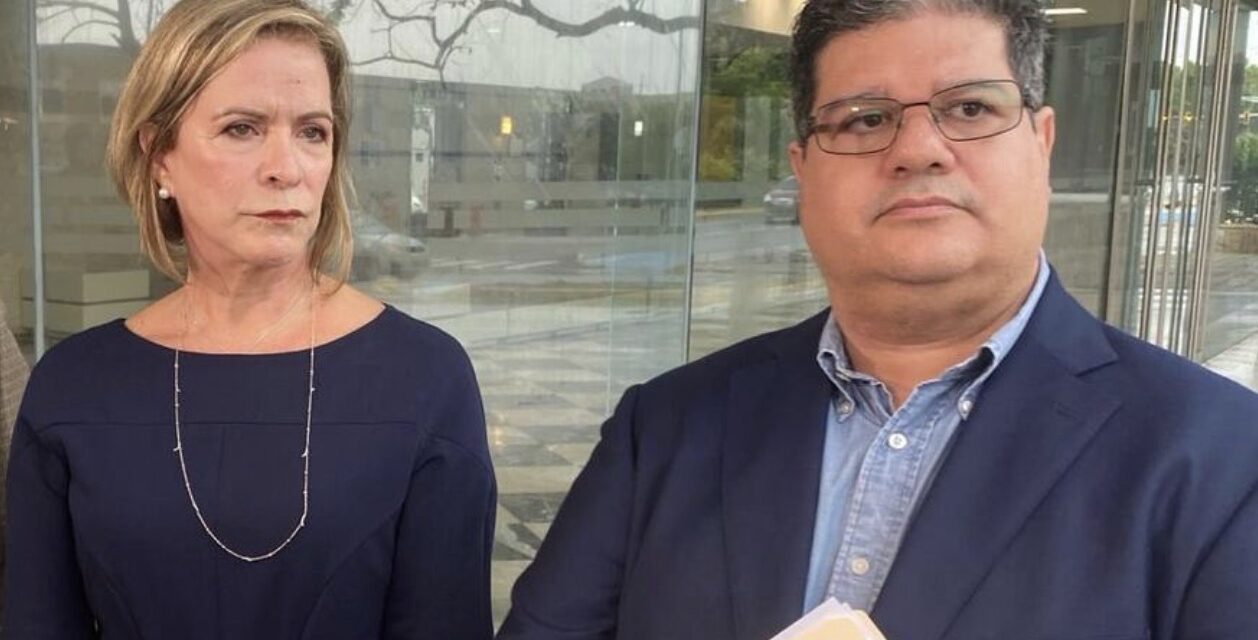 Viuda de Hernández Colón pide a la CEE reactivar querella por falsificación de endoso