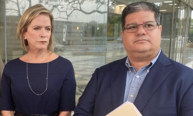 Viuda de Hernández Colón pide a la CEE reactivar querella por falsificación de endoso