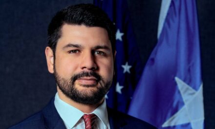 Beca Teodoro Moscoso abre convocatoria con $2 millones para impulsar carreras de alta demanda