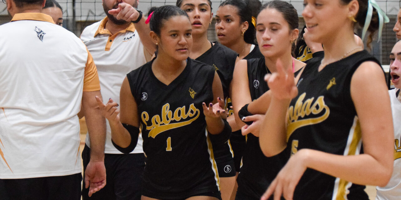Yangeliz Llanos continúa en Arecibo un legado familiar marcado por el voleibol
