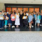 Adultos mayores de San Germán celebran su “Graduación Digital Dorada”